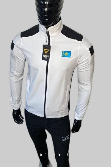 Костюмы Казахстан с гос символикой