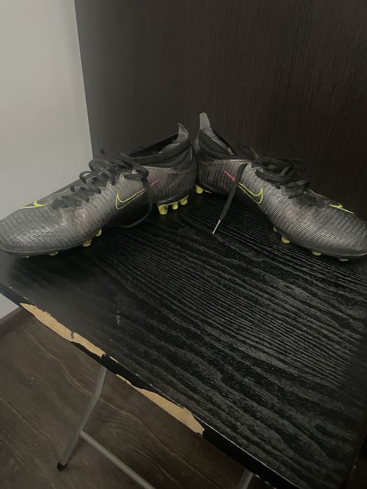 Полу-професионални Бутонки Nike Mercurial Vapor 14 Pro Ag-Pro