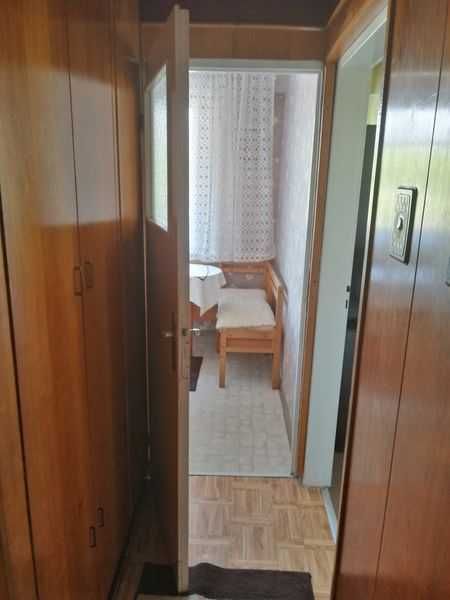 Дава се под наем Двустаен апартамент в Бургас, Славейков - 65 кв.м за 94.35 € - Снимка #7