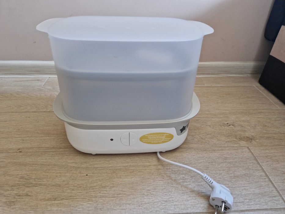 Стерилизотор Tommее tippее