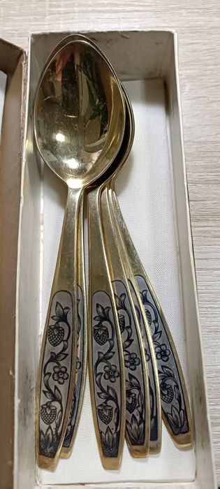 Серебряные ложки , комплект 6 шт