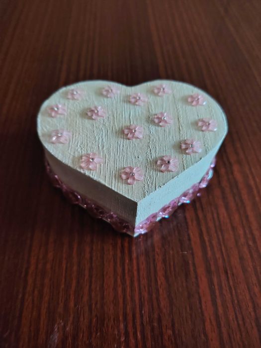 Ръчно изработени кутии за бижута