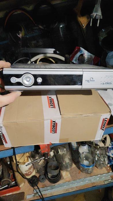 Спутниковой тюнер