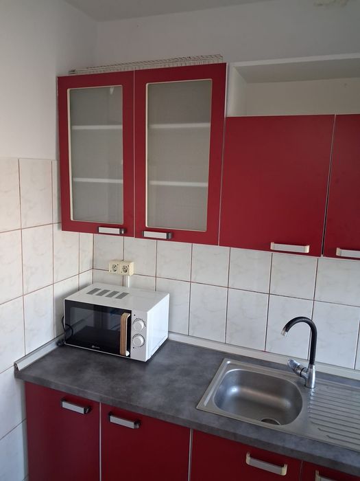 Inchiriez apartament 3 camere Iaşi