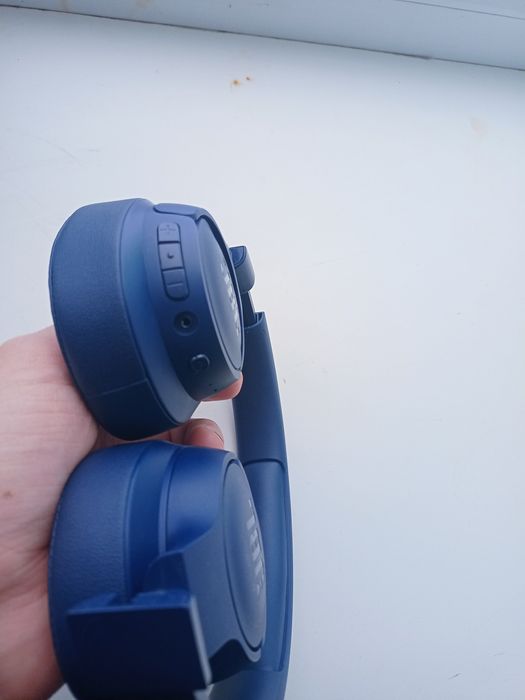Bluetooth-наушник JBL Tune 720BT ориг