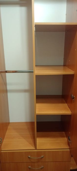 СРОЧНО! Продаётся шифонер