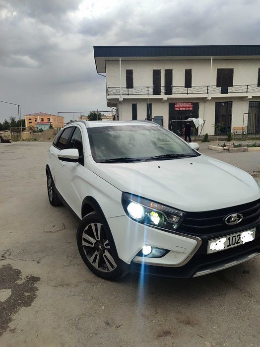 LADA vesta sw cross