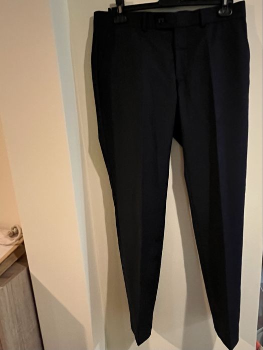 Costum barbati din stofa 90% lana,mar 50