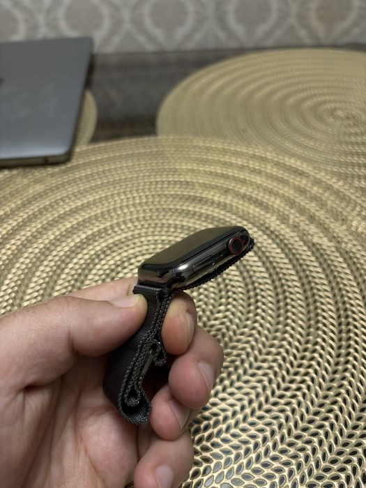 Appple Watch 9 45mm Stainless Steel + Milanes Loop