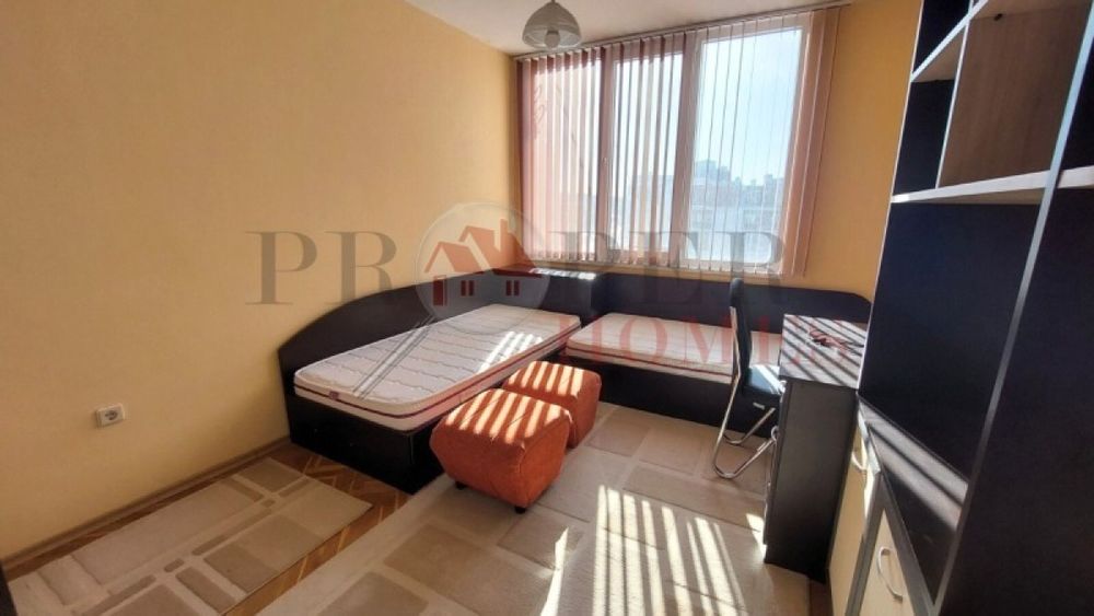 Дава се под наем Тристаен апартамент в Велико Търново, Бузлуджа - 85 кв.м за 338.64 € - Снимка #9