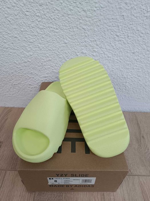 Papuci Adidas Yeezy Slide verzi marimea 41
