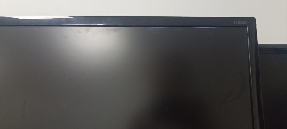 Монитор Samsung 24 дюйма, HDMI