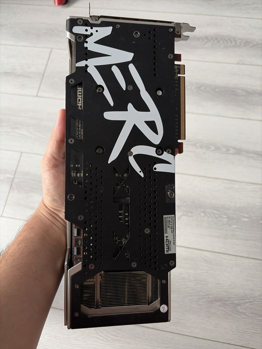 Продам RX 6800 HWM 16GB