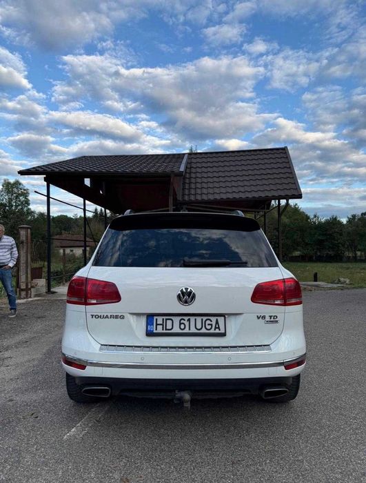 Vând Vw Touareg 3.0TDI V6 262cp Euro6