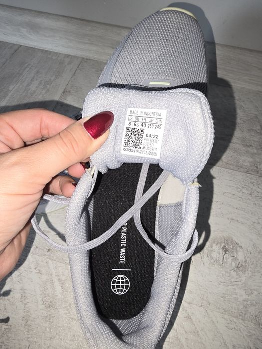 Дамски маратонки адидас