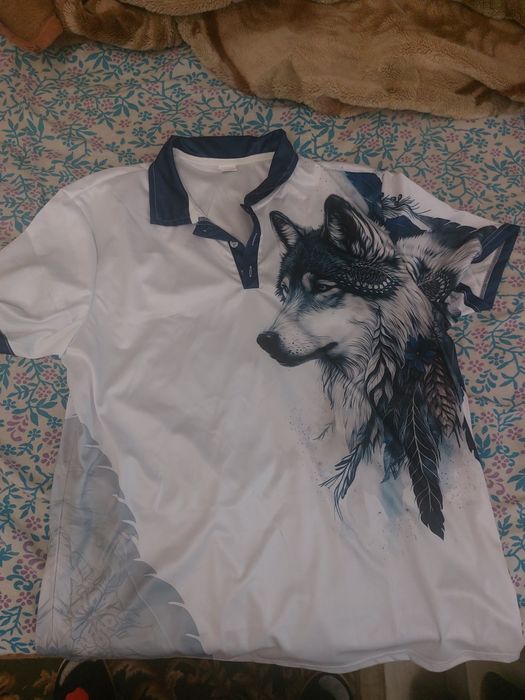 Продам футболку с принтом