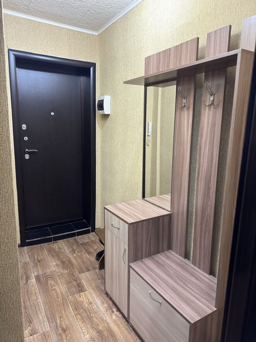 Сдам 1 кмн квартиру долгосрочно.