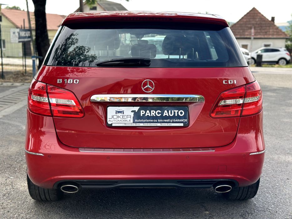 Mercedes B180CDI Avantgarde-Edition Full Extra Panoramic Piele Navi Xenon LED Garanție KmReali Vanzare si in Rate
