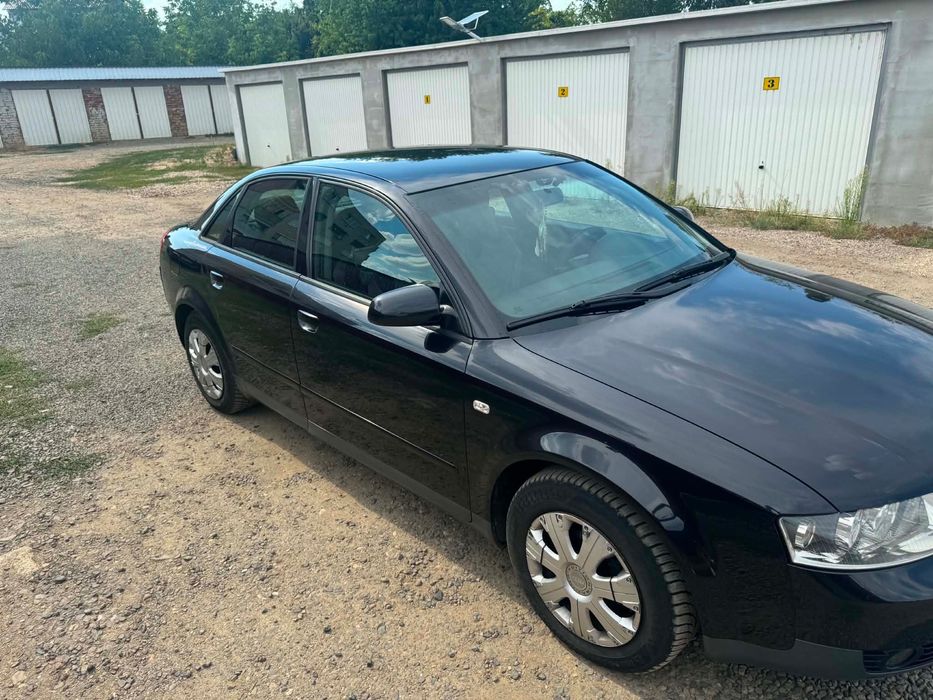 AUDI A4 Avant 2004 — imagine 2