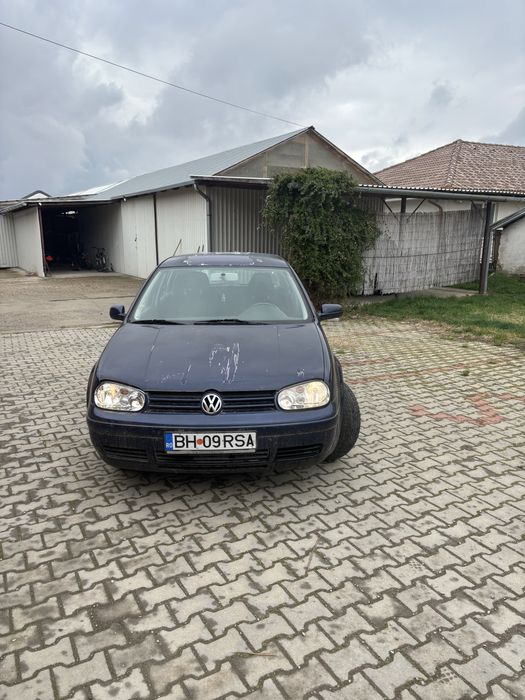 Vând VW Golf IV 1.6 benzina