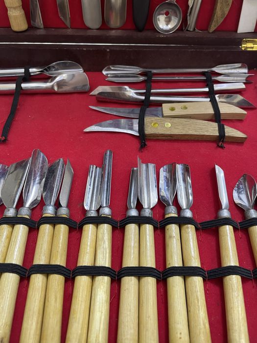 Karving pichoqlari sotiladi yuqori sifatli