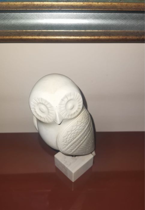 Древногръцка теракотена сова, керамична птица, символ на мъдростта