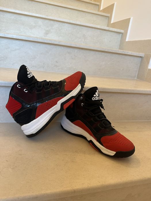 Adidas баскетболни обувки