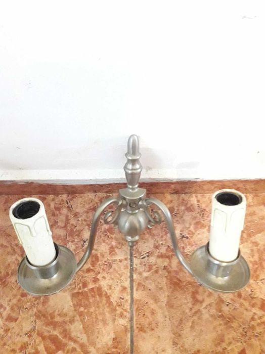 Set de patru + doi aplice de perete