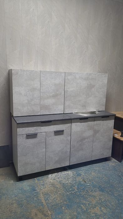 Кухонные гарнитуры