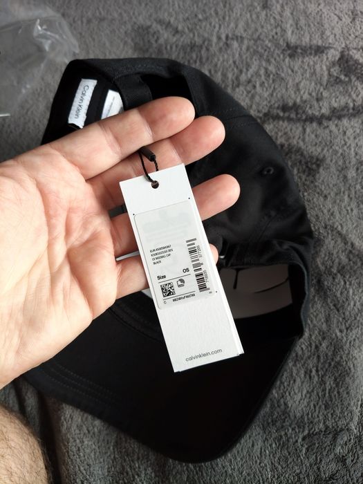 Calvin Klein șapcă unisex neagra cu logo discret mărime OS noua