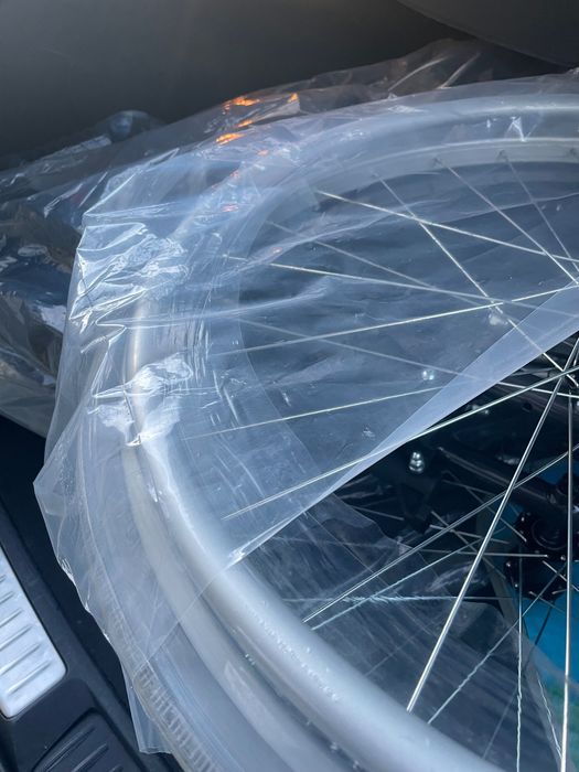 Чисто нова инвалидна количка