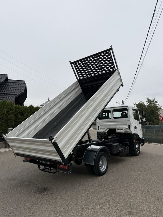 Nissan Atleon 35-15