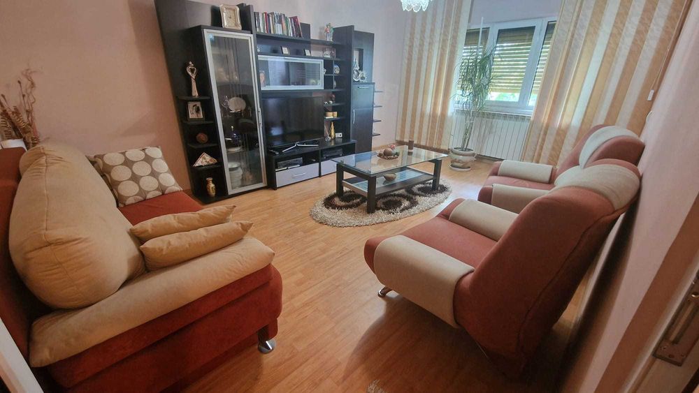 Apartament 3 Camere Dec | Zona Liceul Auto | Disponibil 16.03