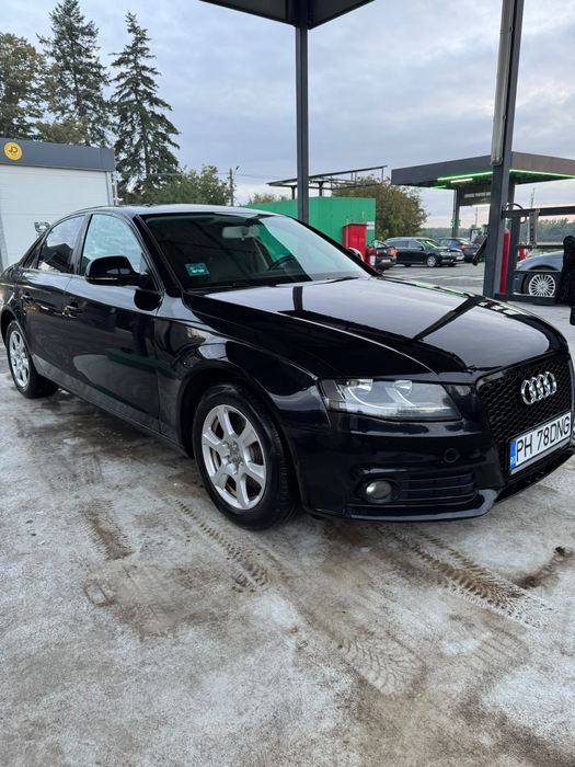 Proprietar Audi a4 b8 2.0 diesel  vand sau schimb