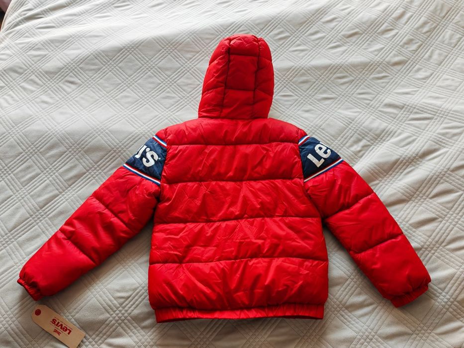 Намалено Ново зимно яке Levi’s, 158-164 см.