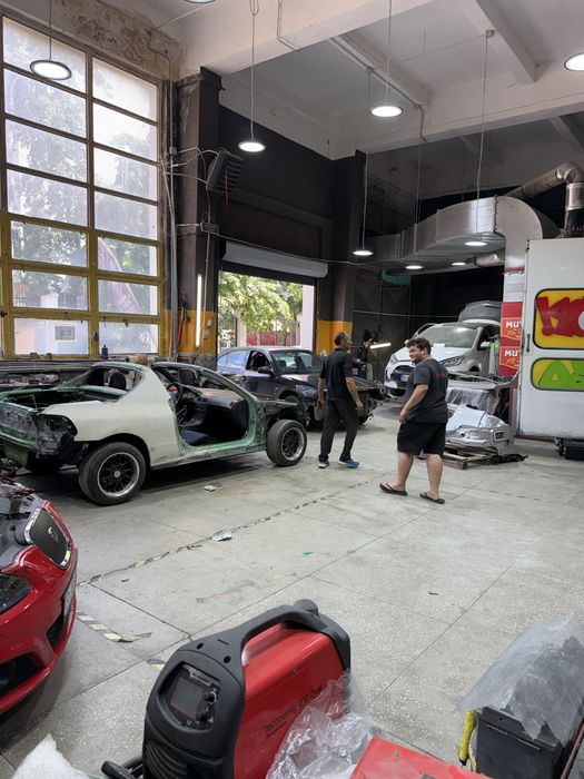 Vand inchiriez afacere la cheia service auto in bucuresti sec6