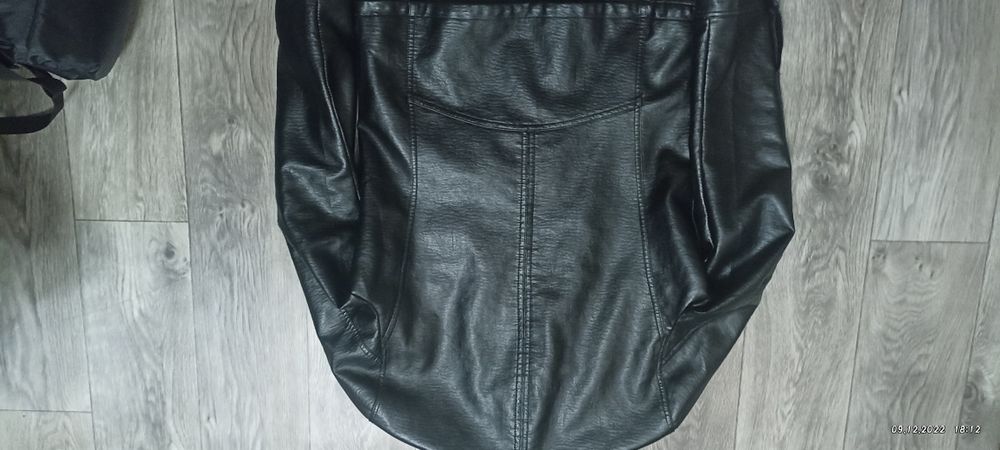 Продам кожанку телячья кожа