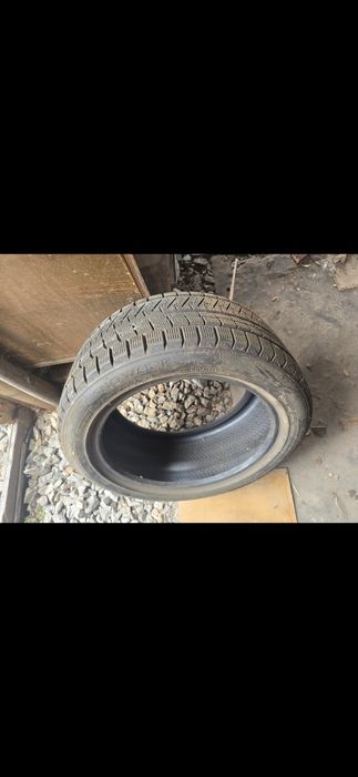 Продам шины 245/45r17