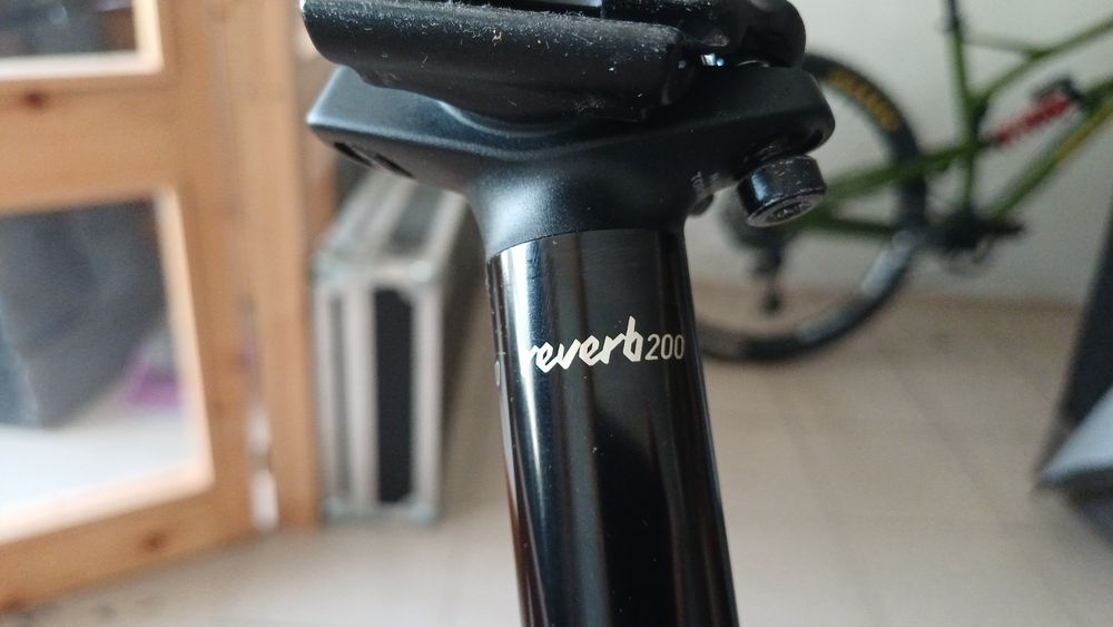 Хидравлично колче Rockshox Reverb Stealth 200mm