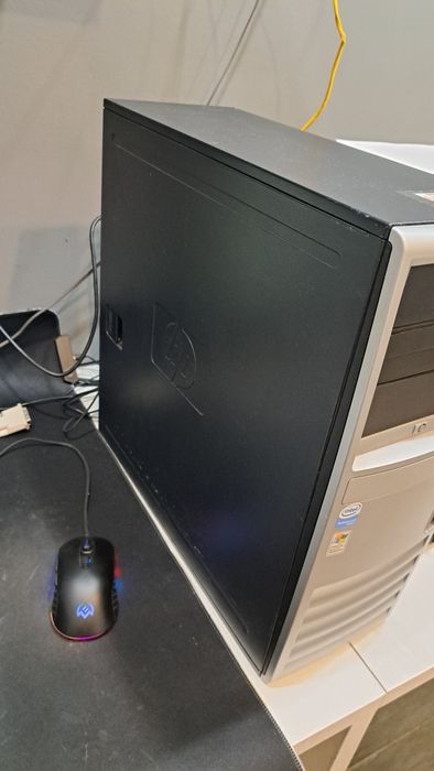 Продам системный блок Hewlett-Packard.