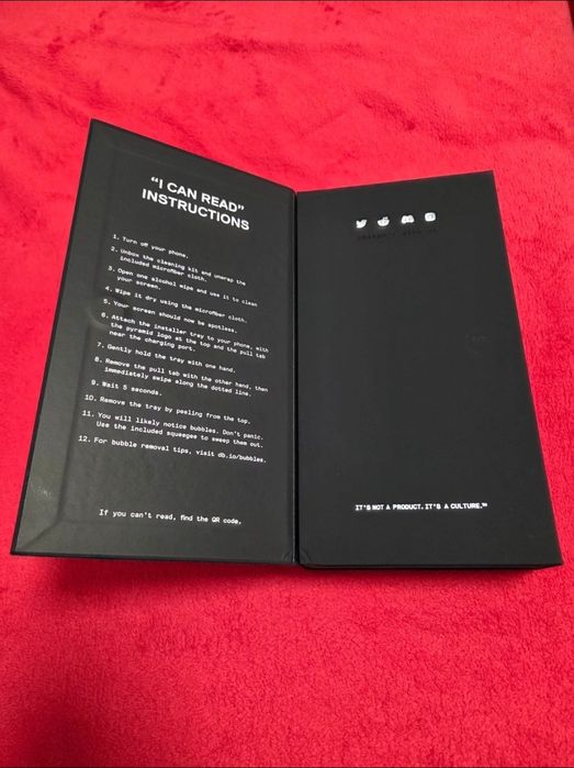 Vand Husa + skin si 2 folii premium pentru iPhone 16 Pro Max