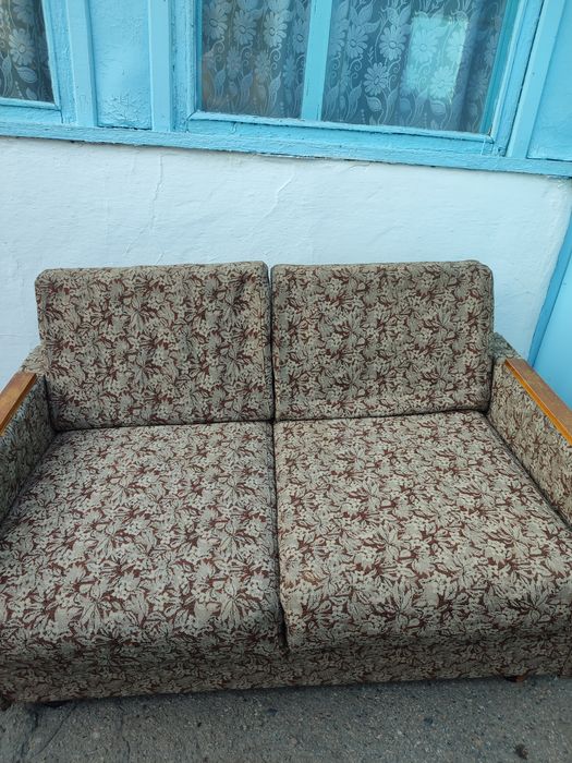 Продам раскладной диван