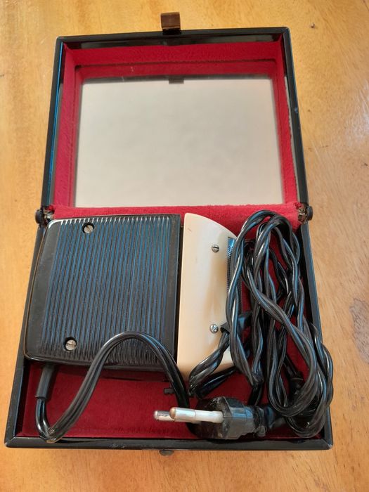 Ретро електрическа самобръсначка