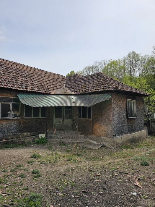 Casă de vânzare județul Arad, sat Ciuntești!
