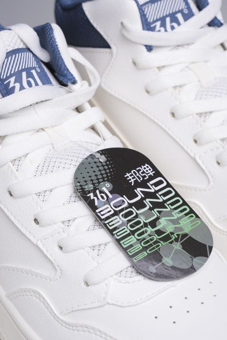 Оригинальные кроссовки 361° 43 размер