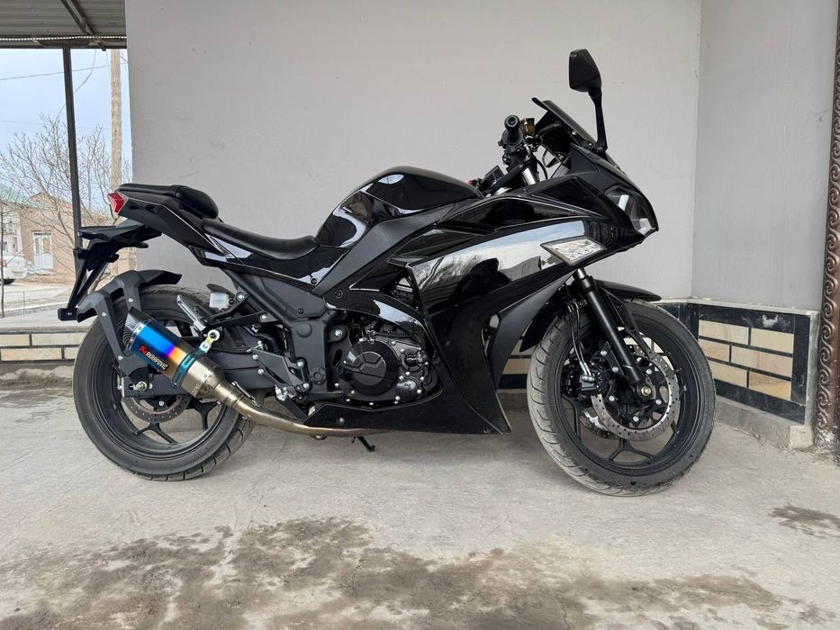 Yamaha R3 (400cc)