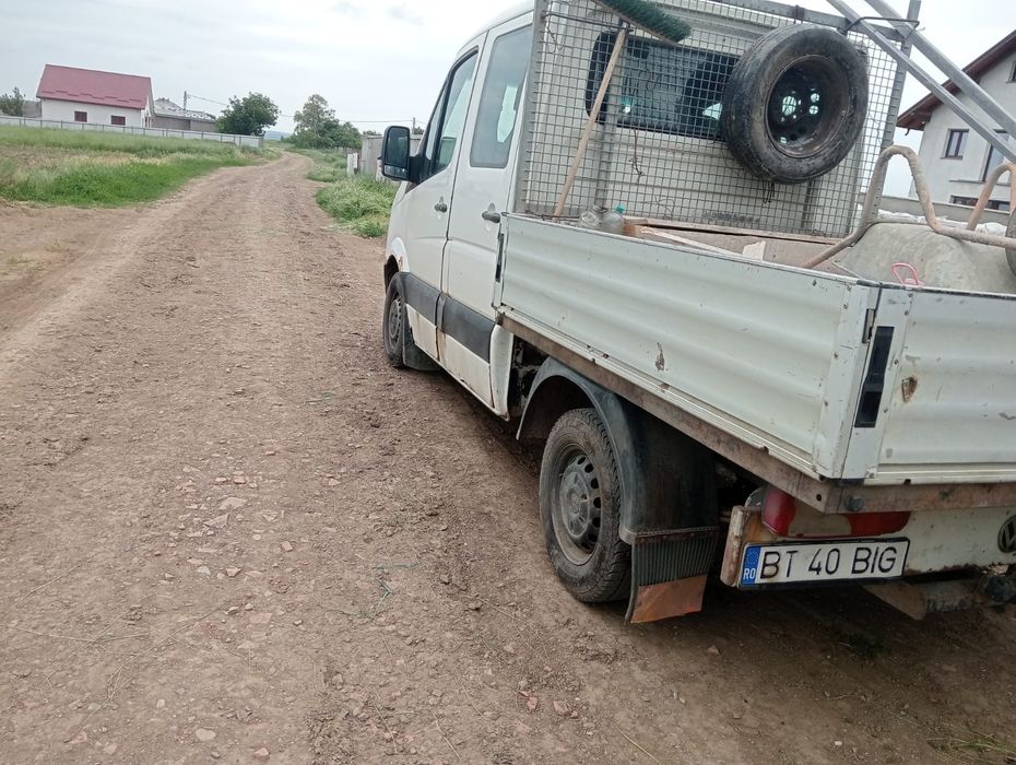 VW Crafter auto utilitara cu bena in spate 2009, 5 locuri, buna funct.