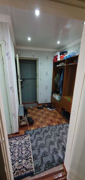 3 xonali uy sotiladi