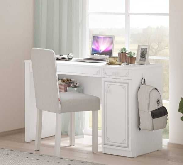 Birou pentru camera de fete