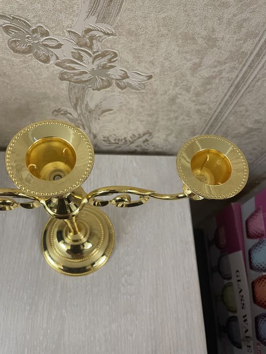 Продам подсвечник